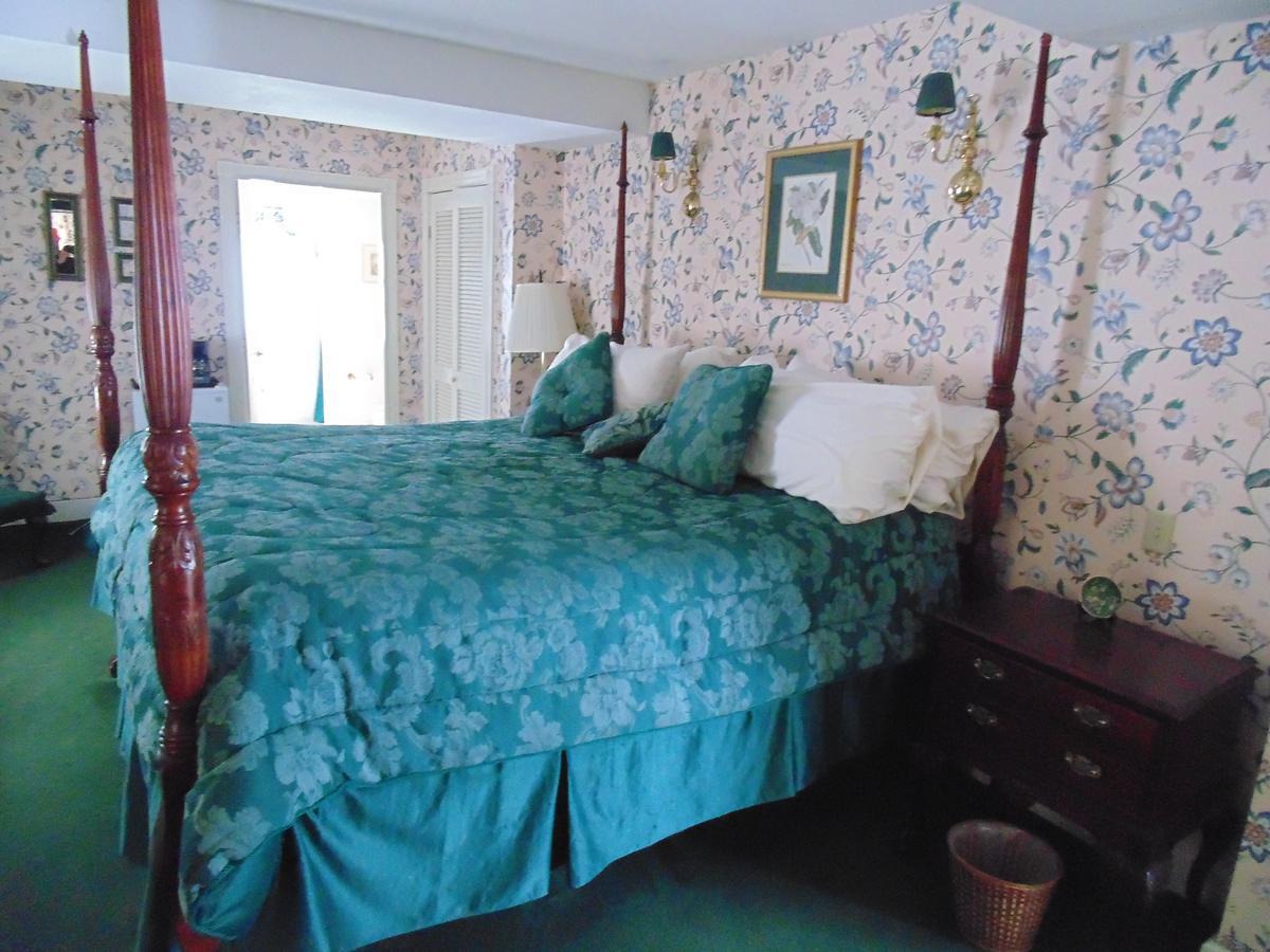 William Seward Inn Westfield Bagian luar foto