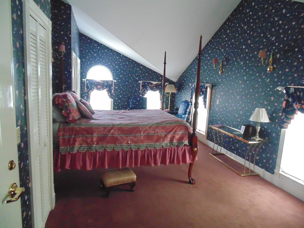William Seward Inn Westfield Bagian luar foto